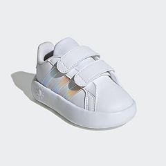 Adidas toddler shop shoes white