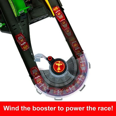 Mattel Disney / Pixar's Cars Piston Cup Action Speedway Playset