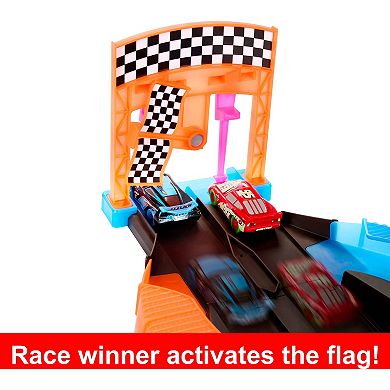 Mattel Disney / Pixar's Cars Glow Racers Launch & Criss-Cross Playset with 2 Glow-in-the-Dark Vehicles