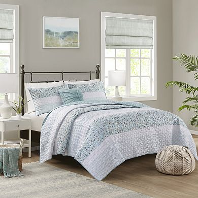 Madison Park Evian 4-Piece Seersucker Quilt Set with Throw Pillow