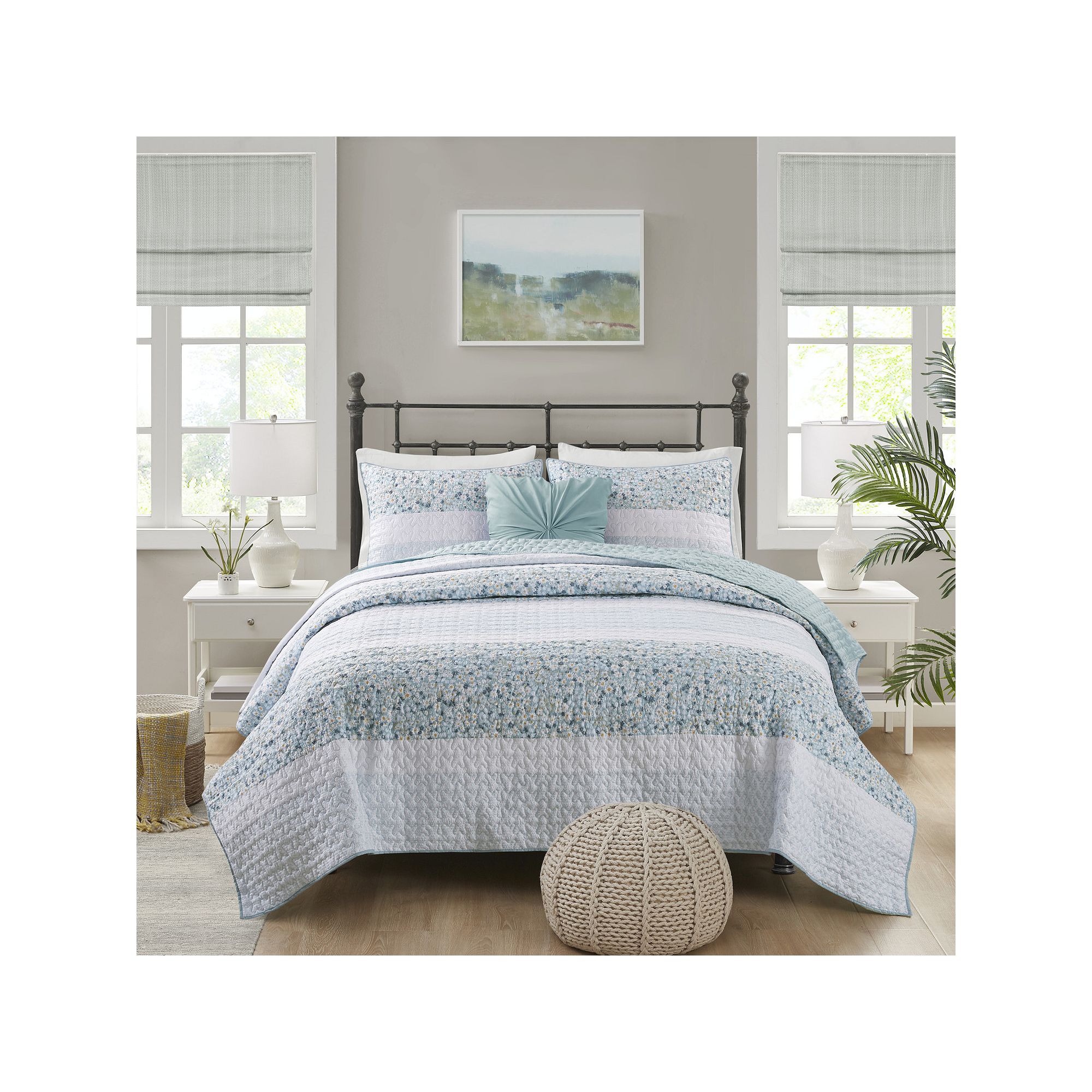 Madison Park Evian 4-Piece Seersucker Quilt Set with Throw Pillow, Blue