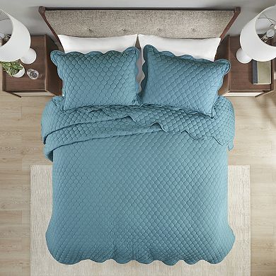 Madison Park Alva 3-Piece Scalloped Edge Quilt Set with Shams