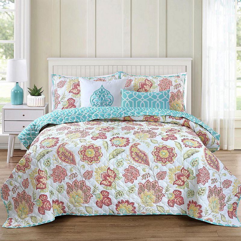 VCNY Home Shaden 5-Piece Coral Reversible Damask Quilt Set, Pink, Full/Quee