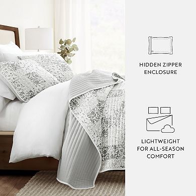 Home Collection All Season Scrolled Patchwork Reversible Quilt Set with Shams