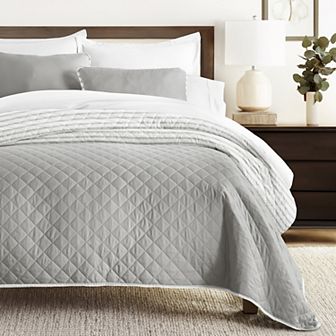 Home Collection All Season Summer Stripes Reversible Quilt Set with Shams