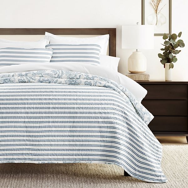 Home Collection All Season Jacobean Stripe Reversible Quilt Set with Shams - Blue (KING/CK)