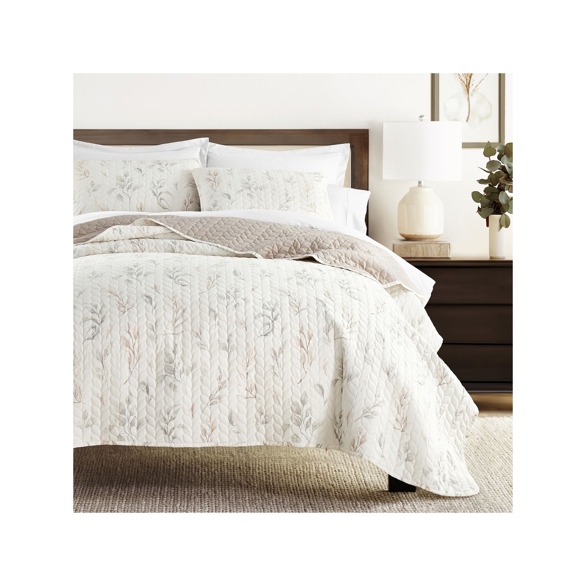 Home Collection All Season Watercolor Leaves & Stripes Reversible Quilt Set