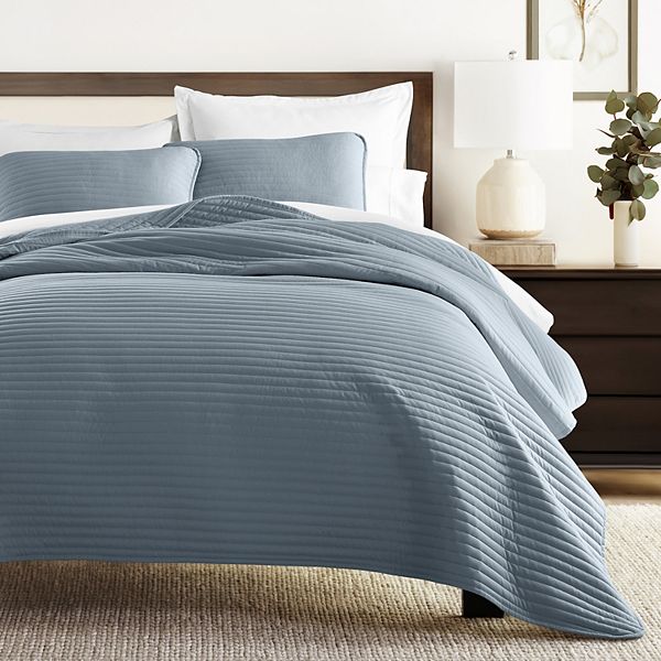 Home Collection All Season Stripe Quilt Set with Shams - Blue (KING/CK)