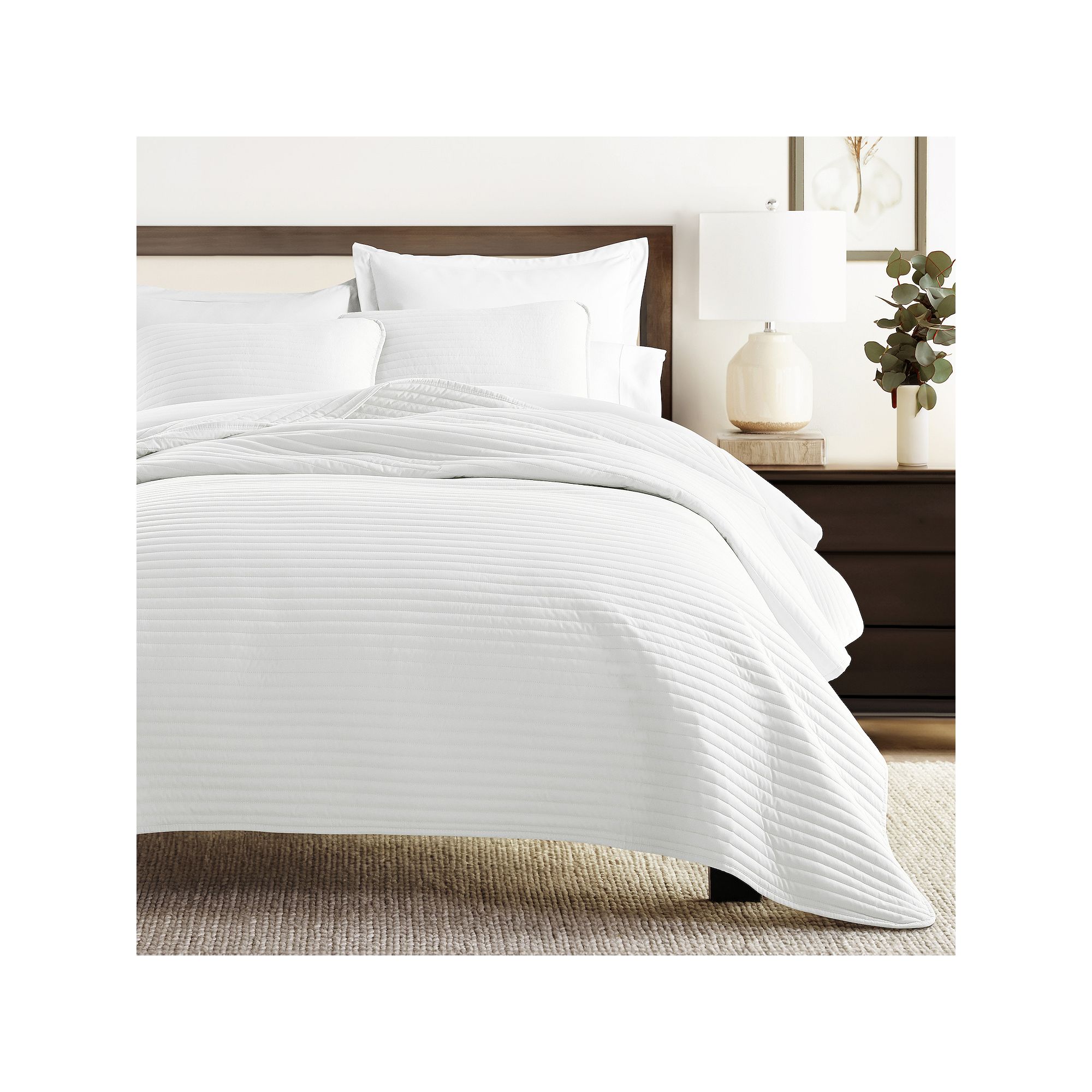 Home Collection All Season Stripe Quilt Set with Shams, White