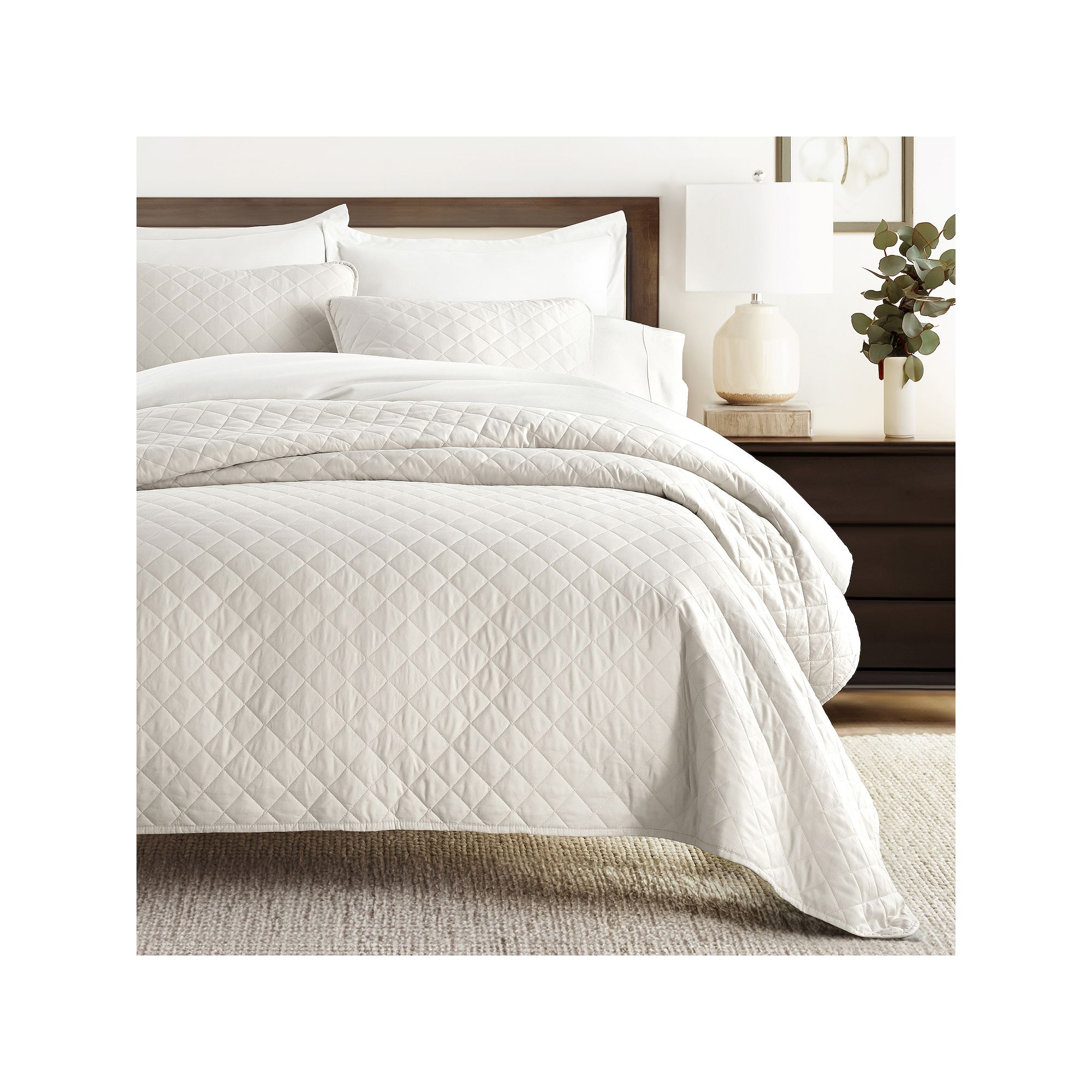 Home Collection All Season Diamond Quilt Set with Shams, Beige