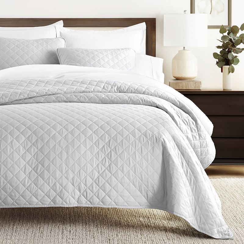 Home Collection All Season Diamond Quilt Set with Shams, Gray