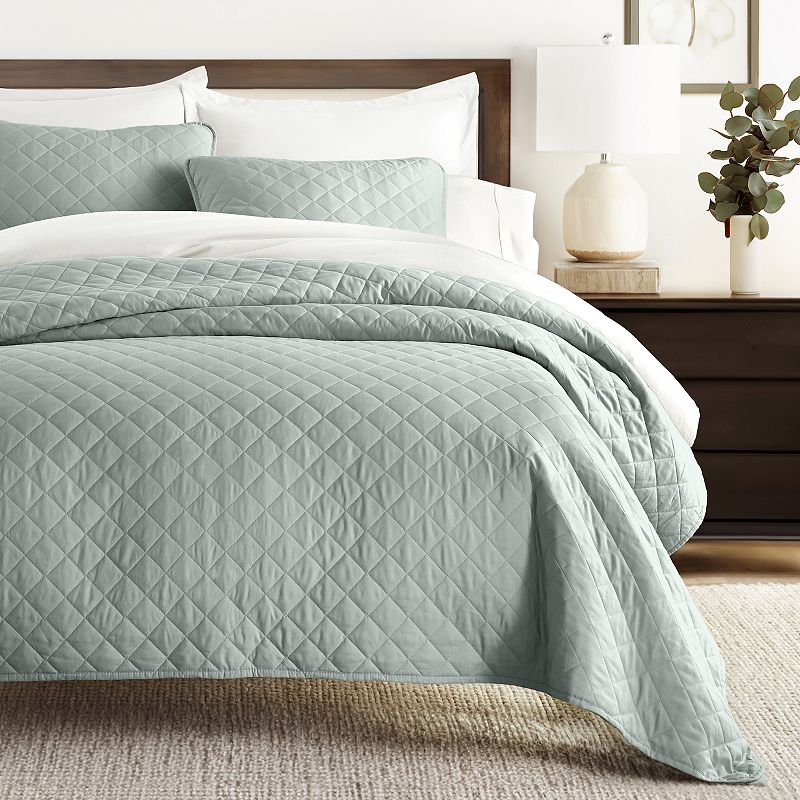 Home Collection All Season Diamond Quilt Set with Shams, Green, King