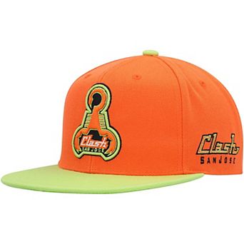 Men's Mitchell & Ness Orange San Jose Earthquakes Throwback Logo Snapback Hat