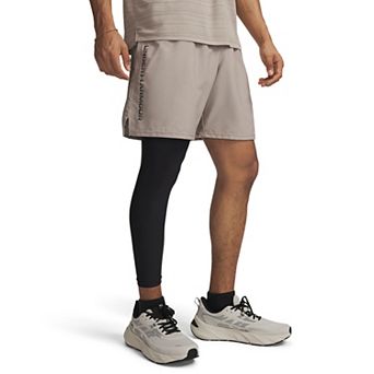 Men's Under Armour 8.25 in Woven Wordmark Shorts