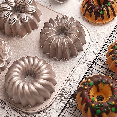 Baker's Secret Mini Joys Non-Stick Mini Fluted Cake Pan Cast Aluminum