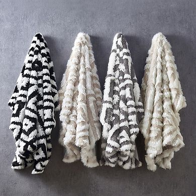 Benicio Knit Throw Luxuriously Soft