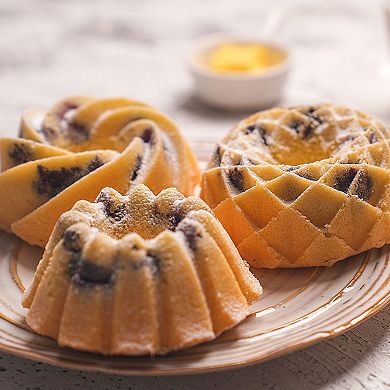Baker's Secret Mini Loves Non-Stick Mini Fluted Cake Pan Cast Aluminum