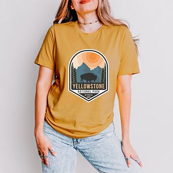 Yellowstone National Park Badge - Women's Short Sleeve Graphic T-Shirt