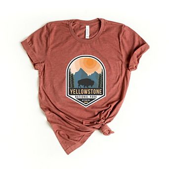 Yellowstone National Park Badge - Women's Short Sleeve Graphic T-Shirt