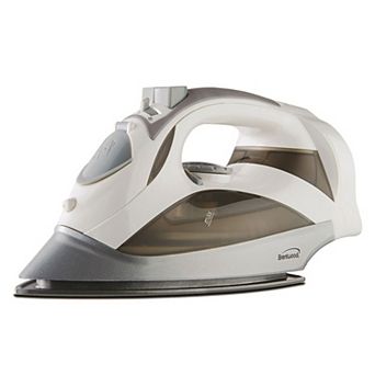 Brentwood Steam Iron with Retractable Cord