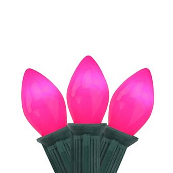 25-Count Opaque Pink C7 Christmas Light Set 24 ft Green Wire