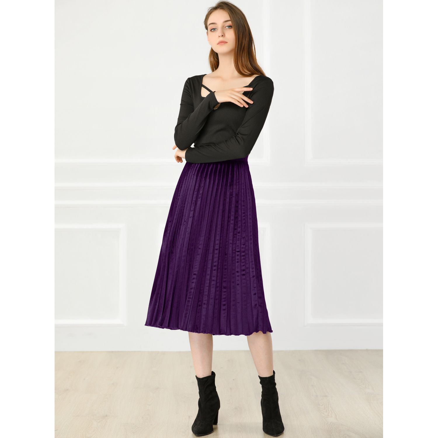 Women's High Elastic Waist Swing Flare Hem Velvet Pleated Skirt