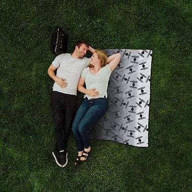 Oniva Star Wars Darth Vader Impresa Picnic Blanket