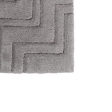 Interesting Zig Zag Pattern Soft Plush Quality Cotton Absorbent Non Skid Back Bath Rug