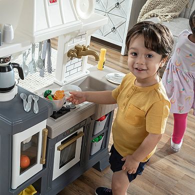 Step2 Gilded Gourmet Kitchen Playset