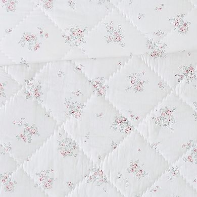 The Farmhouse by Rachel Ashwell Signature Rosebury Quilt Set