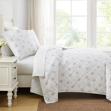 The Farmhouse by Rachel Ashwell Signature Rosebury Quilt Set