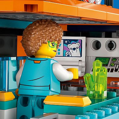 LEGO City Arctic Explorer Truck & Mobile Lab Building Toy Set 60378 (489 Pieces)