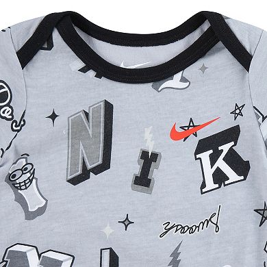 Newborn Baby Boys Nike Sportswear Next Gen 3-Piece Bodysuit T-shirt and Sweatpants Set