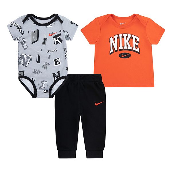 newborn nike sweatsuit