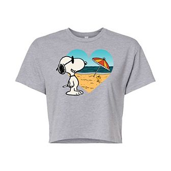 Juniors' Peanuts Snoopy Heart Beach Scene Cropped Graphic Tee