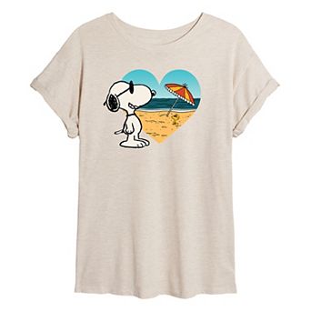 Juniors' Peanuts Snoopy Heart Beach Scene Oversized Graphic Tee