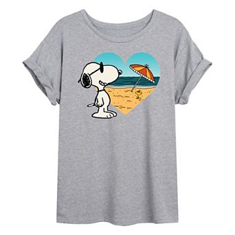 Juniors' Peanuts Snoopy Heart Beach Scene Oversized Graphic Tee