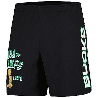 Men's Mitchell & Ness Black Milwaukee Bucks Heritage Shorts