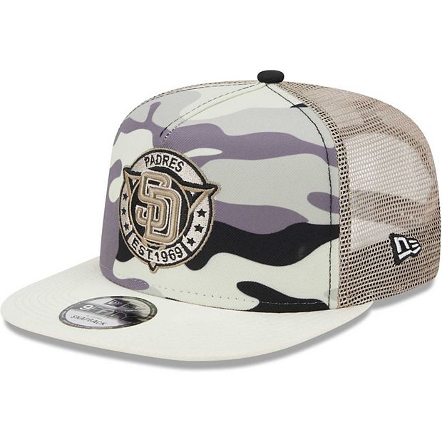 Men's New Era White San Diego Padres Chrome Camo A-Frame 9FIFTY Trucker  Snapback Hat