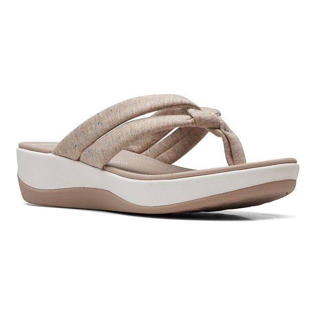 Kohls clarks flip flops hotsell