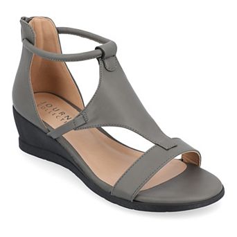 Journee Trayle Women's Wedge Sandals