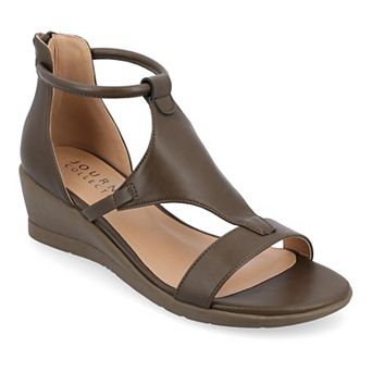 Journee Trayle Women's Wedge Sandals