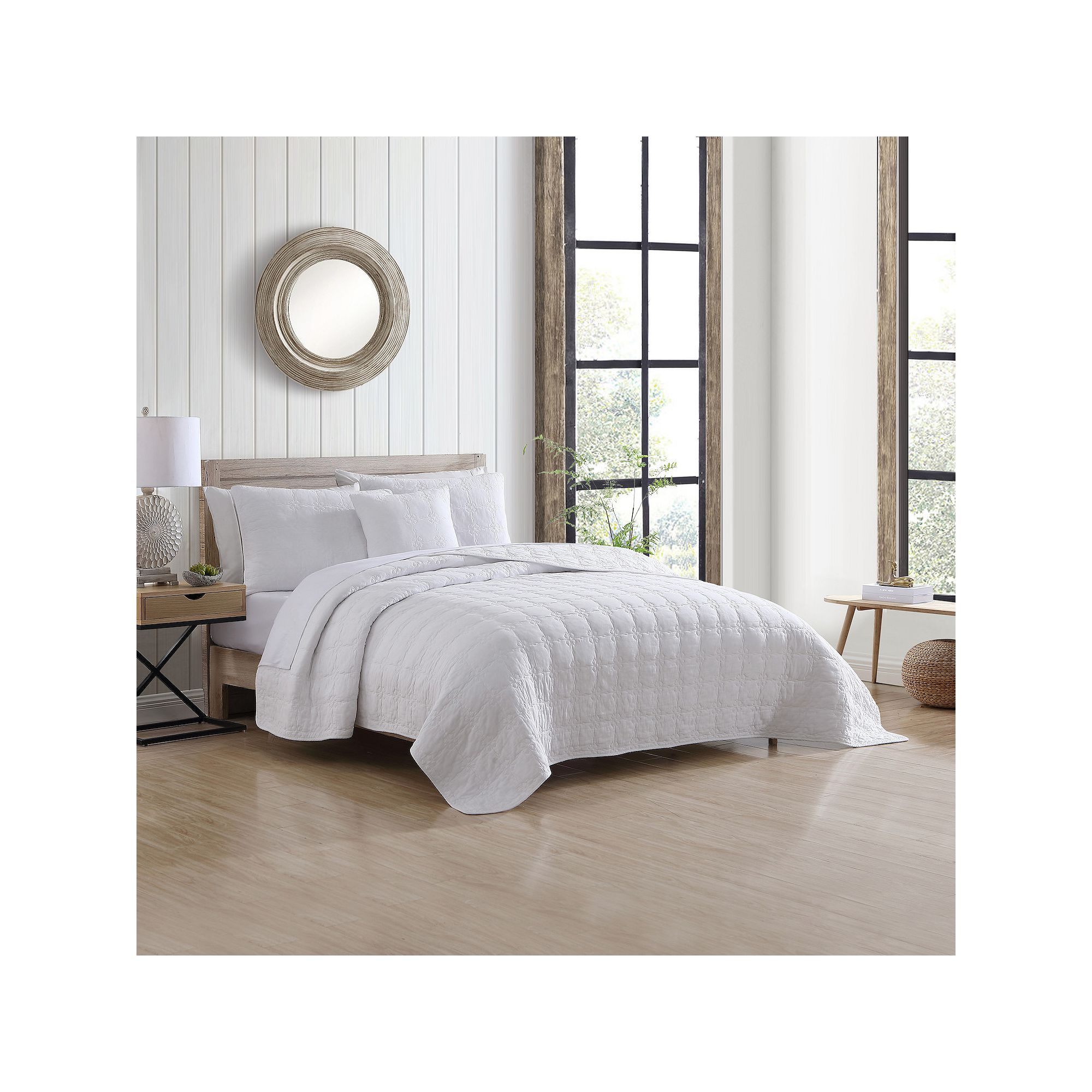 Stone Cottage Floral Trellis Quilt Set, White
