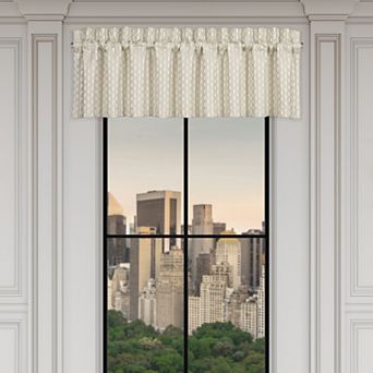 Five Queens Court Melbourne Straight Window Valance