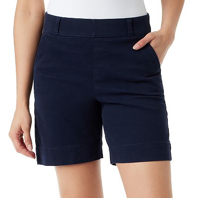 Petite Gloria Vanderbilt Shape Effect Shorts