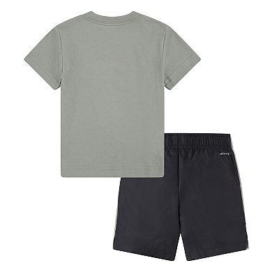 Toddler Boys Nike Sportswear Squiggle Swoosh Graphic Tee and Shorts Set