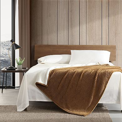 Eddie Bauer Solid Brown & White Reversible Sherpa Throw Blanket