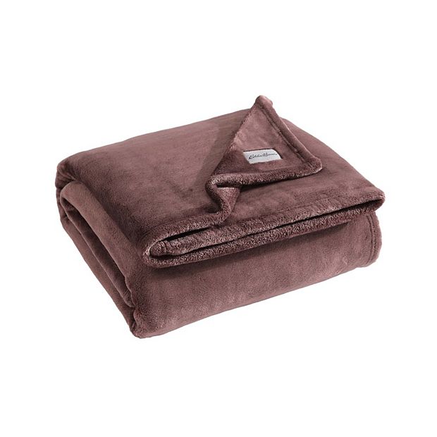 This Plush Eddie Bauer Throw Blanket Is on Sale at