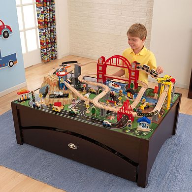 KidKraft Metropolis Train Table and Set