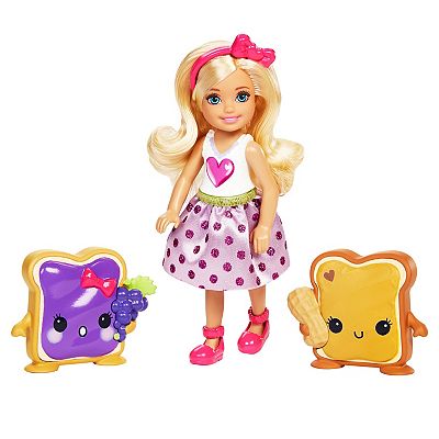 Barbie Dreamtopia Sweetville Kingdom Chelsea Doll and Sandwich Friend